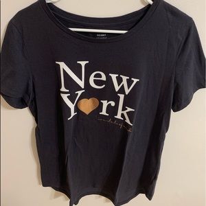 OLD NAVY NEW YORK T SHIRT SIZE MEDIUM